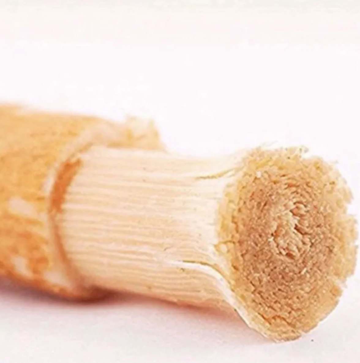 Palito miswak para limpiar los dientes